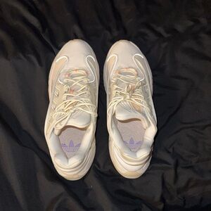 Adidas Originals Oznova Cloud White & Ecru Tint Sneakers - Size 10